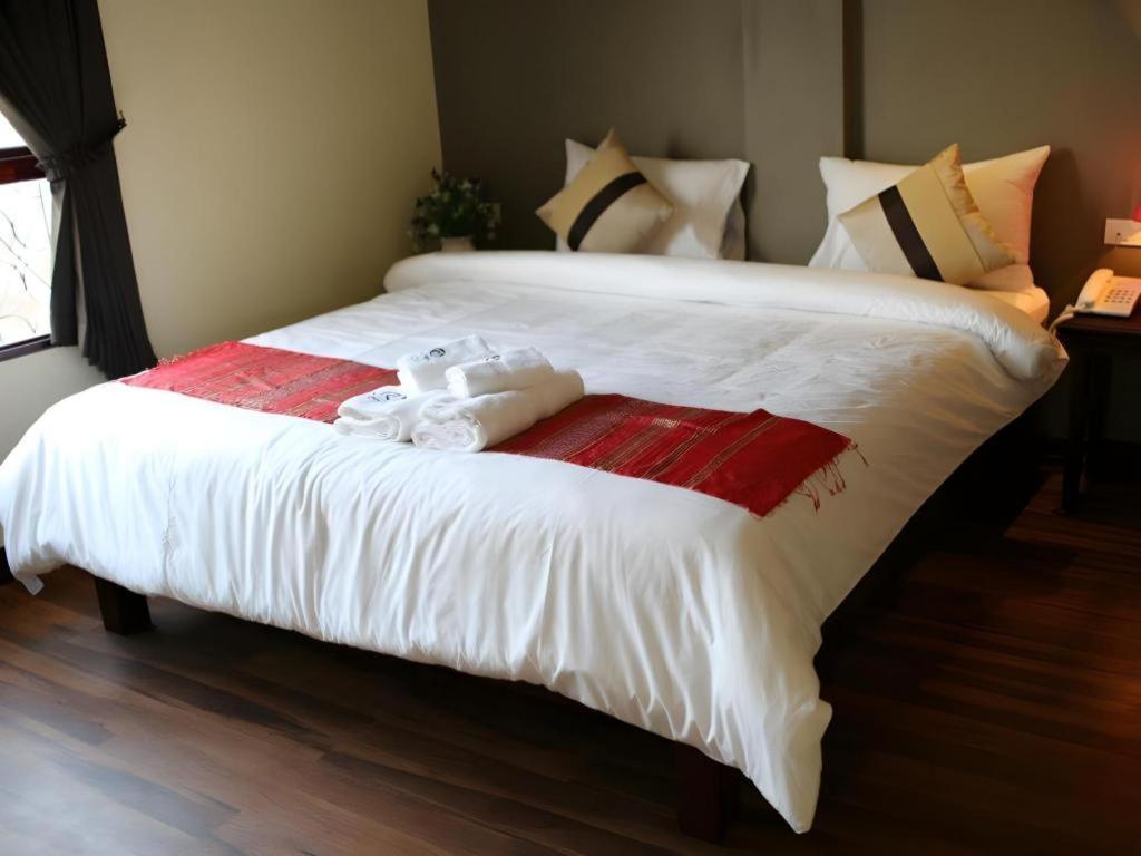 Phonethip Plaza Hotel Вьентьян Экстерьер фото