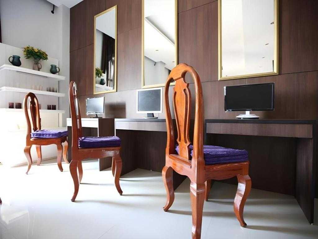 Phonethip Plaza Hotel Вьентьян Экстерьер фото