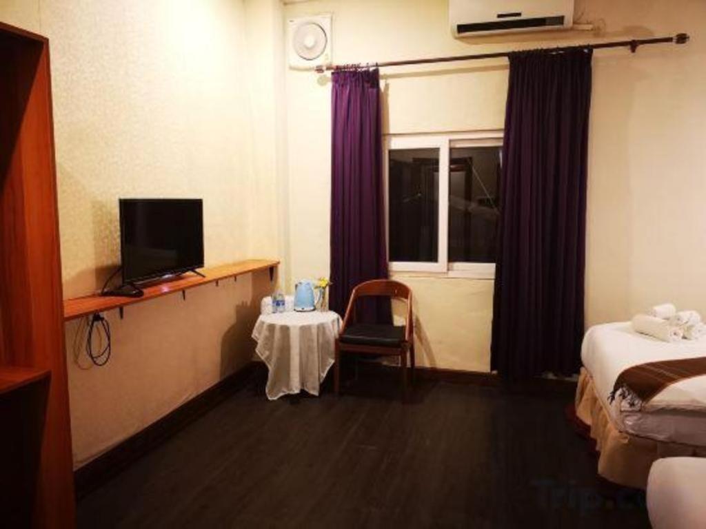 Phonethip Plaza Hotel Вьентьян Экстерьер фото