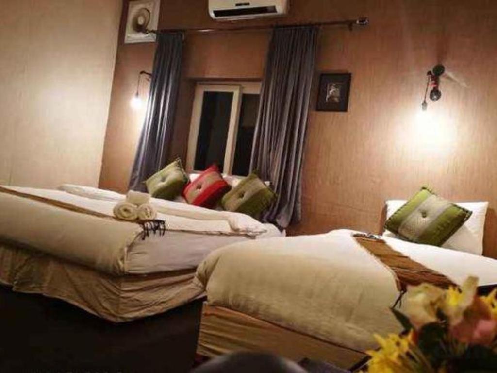 Phonethip Plaza Hotel Вьентьян Экстерьер фото
